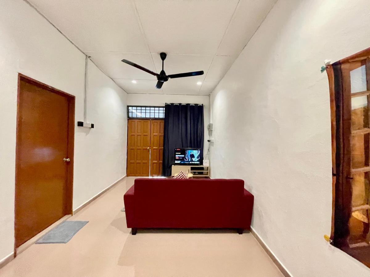 Cozy 255 Entire 3 Bedroom House At Alma Bukit Mertajam Esterno foto